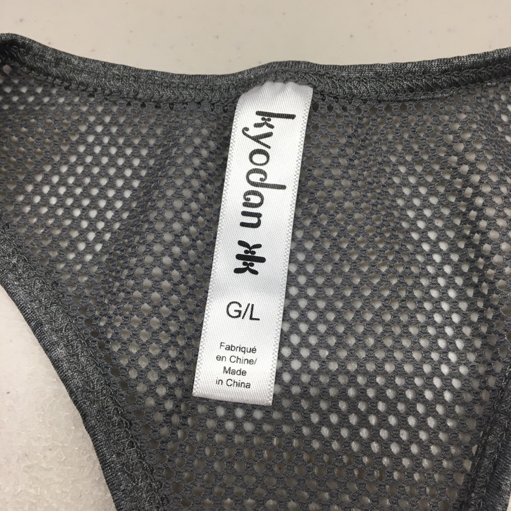 Kyodan’s Gray Razorback Athletic Tank Top - Picture 7 of 8